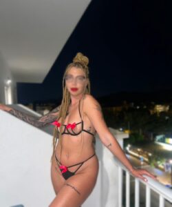 Viviana TOP 8